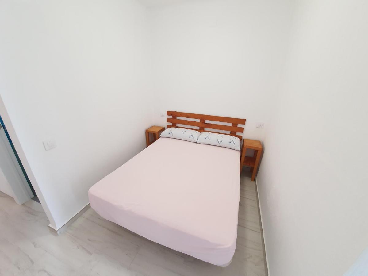 Apartamento Albatros Beach-3 เอมปูเรียบราบา ภายนอก รูปภาพ