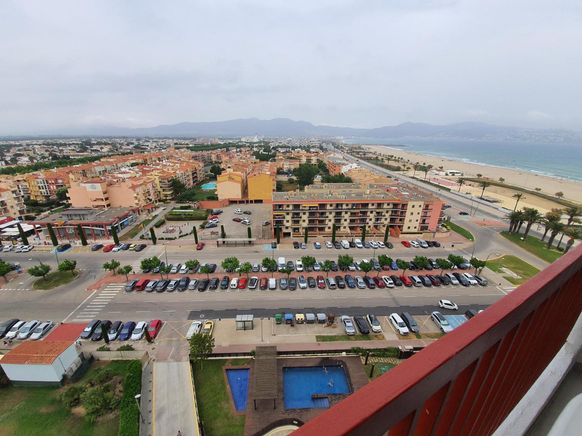 Apartamento Albatros Beach-3 เอมปูเรียบราบา ภายนอก รูปภาพ